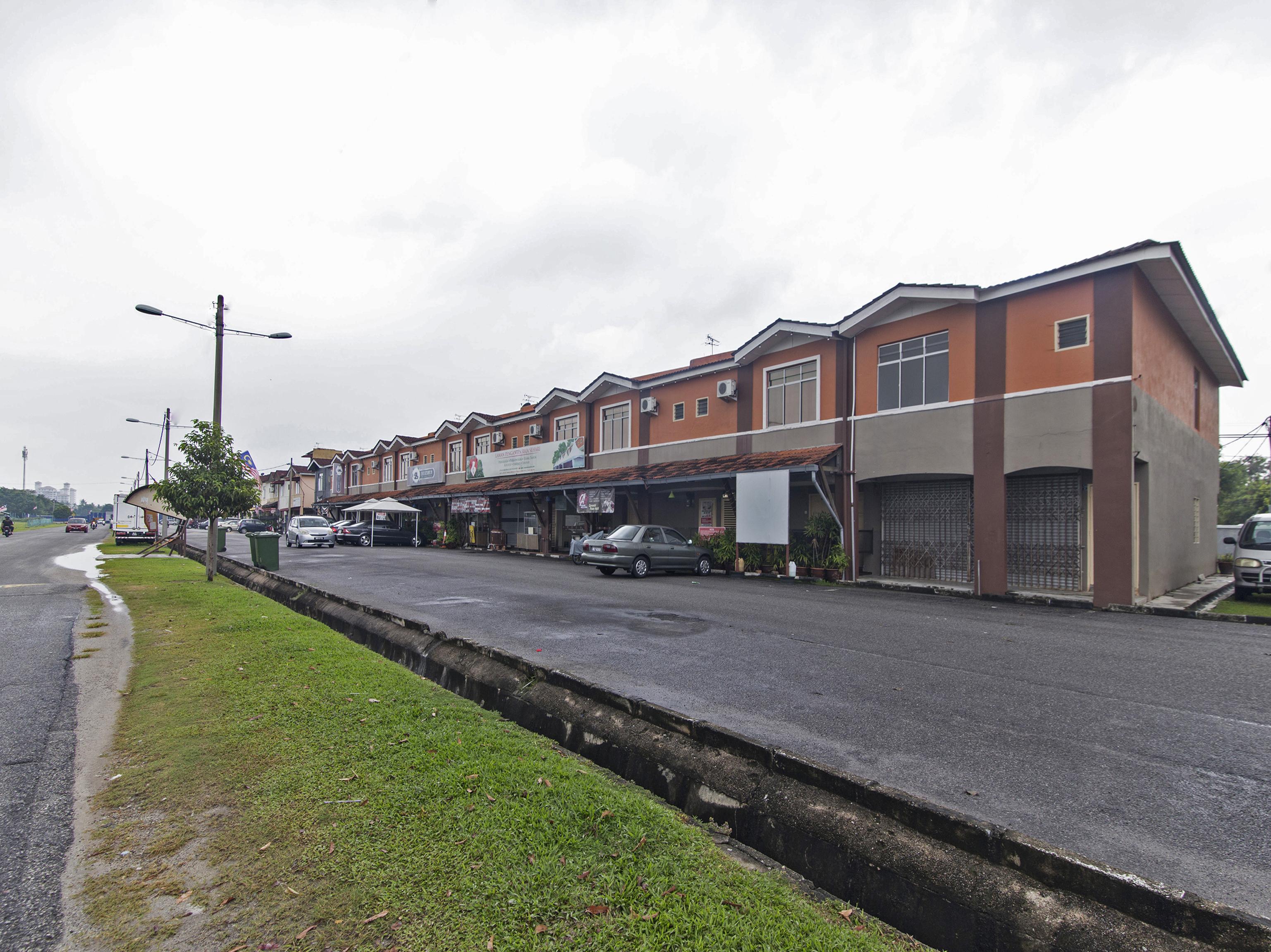 Oyo 415 ストレーツ セトルメント イン Malacca エクステリア 写真